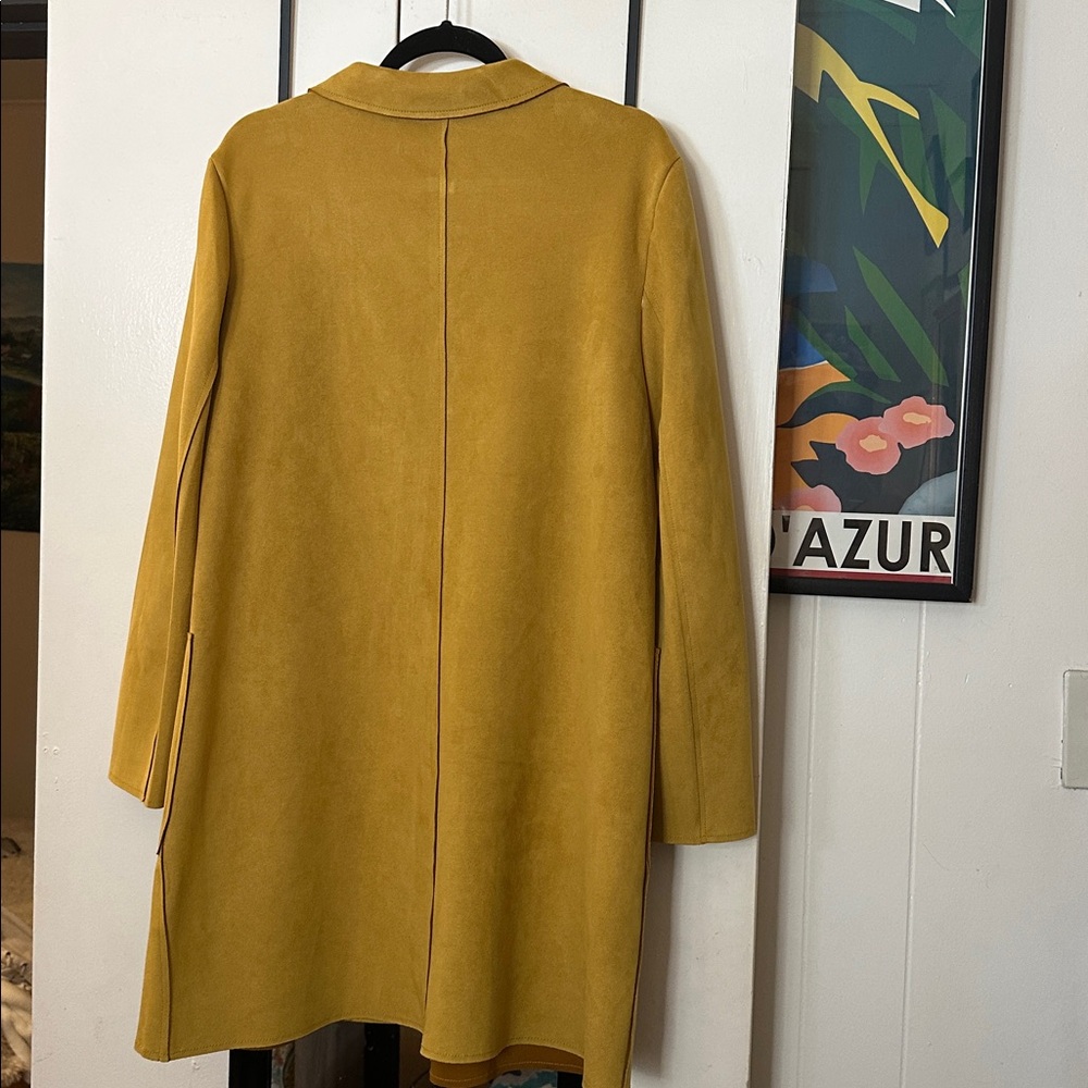 Magaschoni Golden Button-Up Jacket - Picture 4 of 4